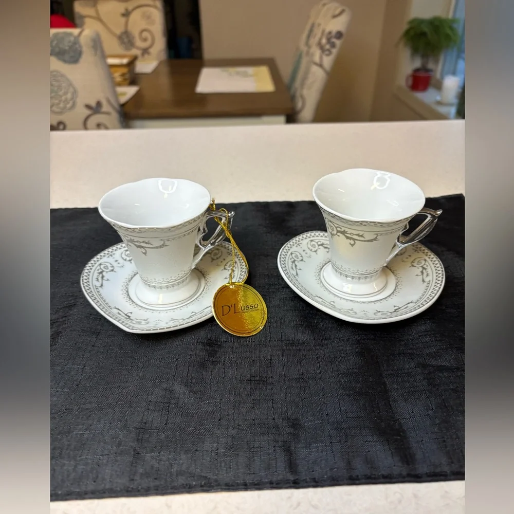 D'Lusso Elegant White and Silver Tea Cup Set - Picture 1 of 8